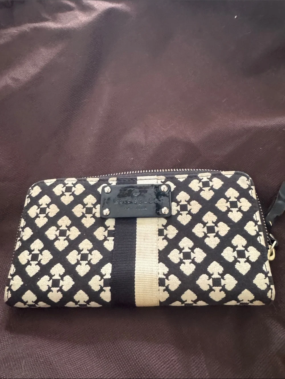 kate spade Black and Cream Geometric Canvas Hobo Tote and wallet with dust bag.